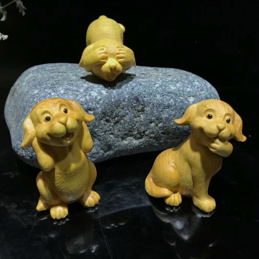 小叶黄杨木精雕三不狗茶宠摆件