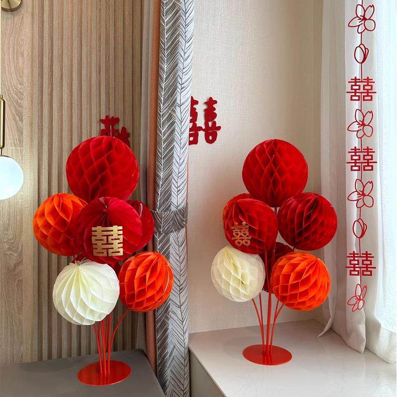 婚礼求婚氛围红色蜂窝立柱桌飘树支架婚房卧室客厅喜庆装饰摆件