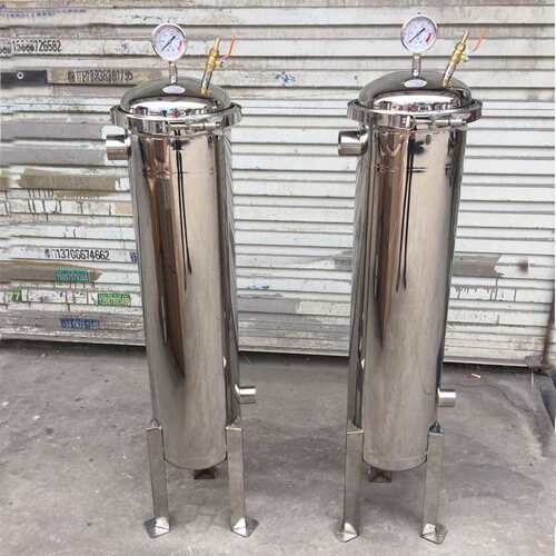 厂家大量 供应单袋10-20吨DN50加厚不锈钢2号布袋式过滤器