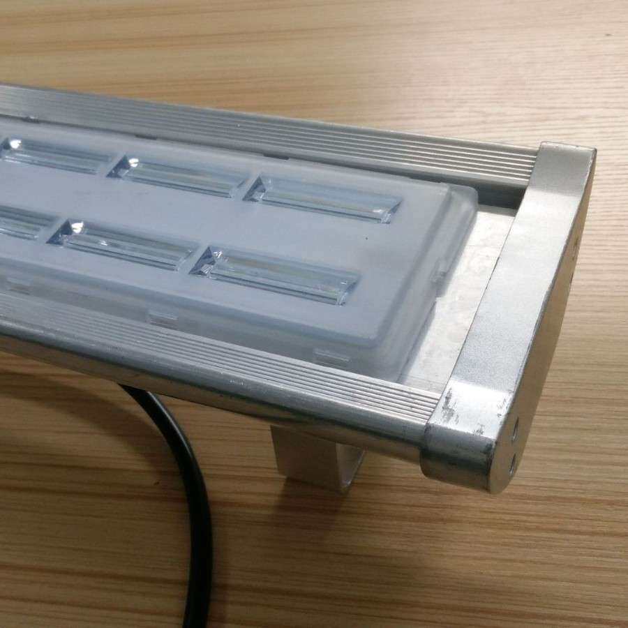 LED线形工矿灯套件 厂家直销 带透镜高棚灯套件 大灯管配件60度