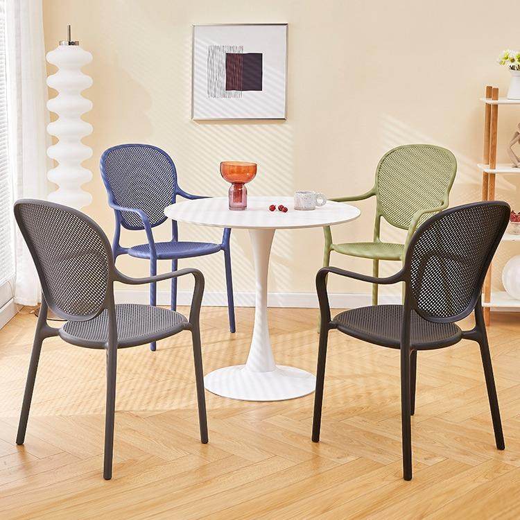 简约塑料椅子带扶手家用靠背凳子可叠放加厚餐桌椅户外阳台休闲椅,玩具/童车/益智/积木/模型,毛绒/玩偶/公仔/布艺类玩具,淘宝优惠券,粉丝福利购,淘宝优惠卷