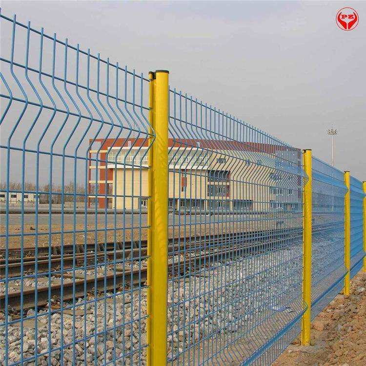 桃型柱护栏三角折弯网片护栏铁路围栏小区别墅花园绿化防护围栏网,玩具/童车/益智/积木/模型,毛绒/玩偶/公仔/布艺类玩具,淘宝优惠券,粉丝福利购,淘宝优惠卷