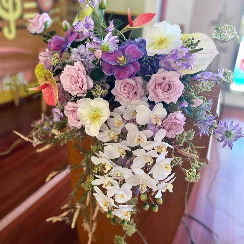 置演讲台花仿真垂吊花布艺讲座会1231议发会桌花活动布假花花绢装