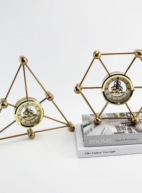 欧式YFJ厅钟表座摆个性创意简约现代电视柜属金件软装客工艺品摆