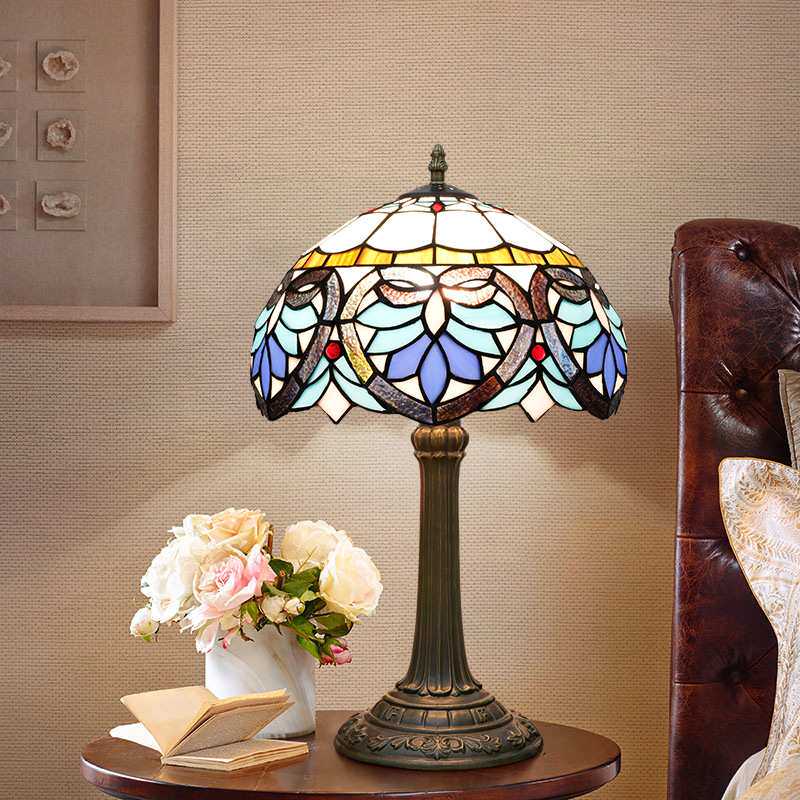 Colored glass desk lamp 30cm蓝色爱心餐厅吧台灯客厅卧室床头灯