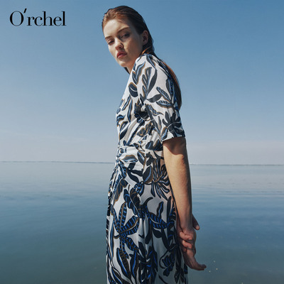 Orchel/欧榭丽女装2026夏季蓝白印花艺术感连衣裙