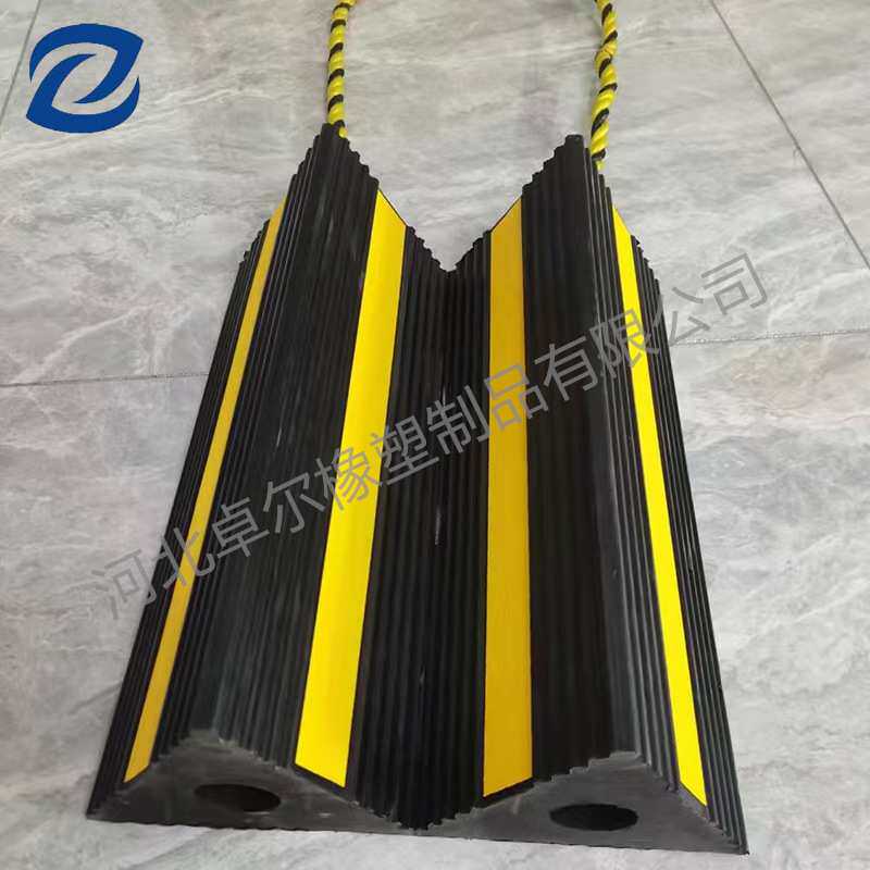 出口源头卡车橡胶轮挡500*180*146防滑厂家直销飞机船舶橡