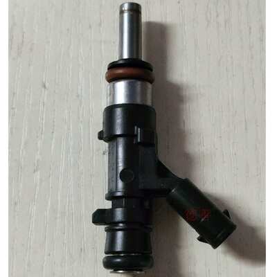适用奔驰M156 C63 SL63 ML63 S63 CLS63 CLK63 E63 发动机喷油嘴