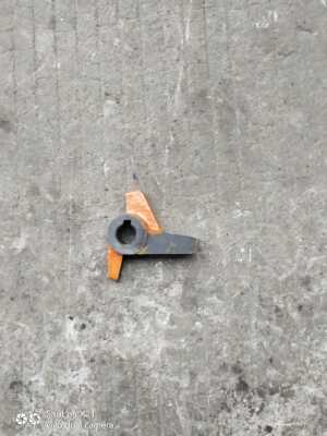 上海第二机床厂C6150/ C6250A/ L-5车床配件6085拨叉三角