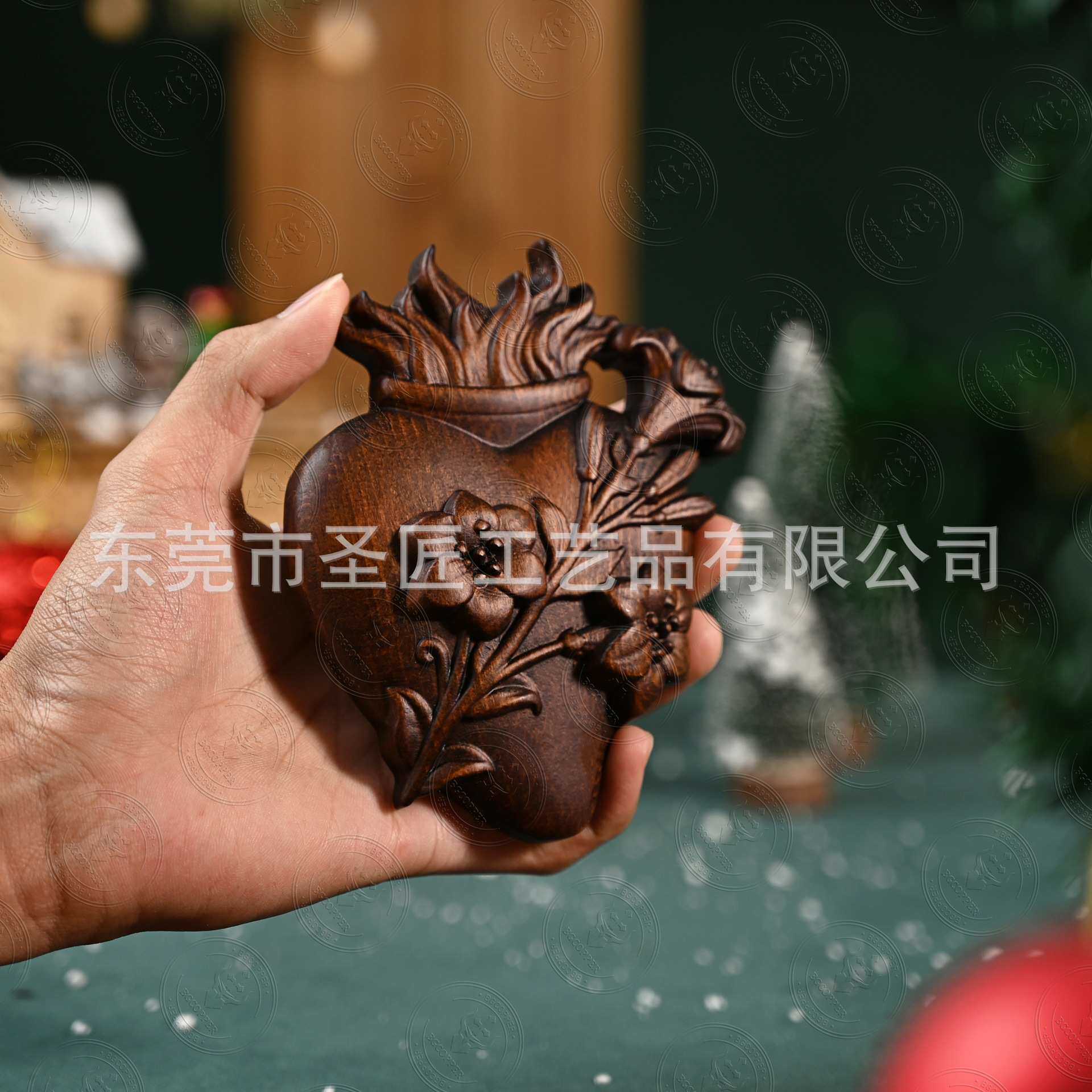 圣诞节实木雕刻浮雕约瑟夫纯洁圣心摆件木制工艺品装饰挂件