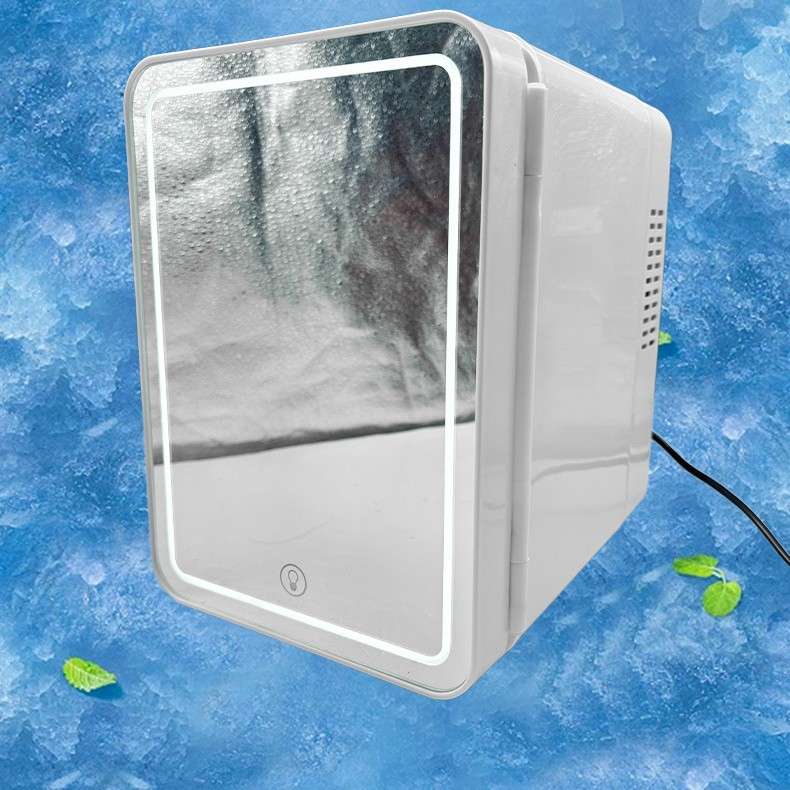 1688镜面迷你保鲜小冰箱一人带LED灯车载冰箱节能车家两用冰箱