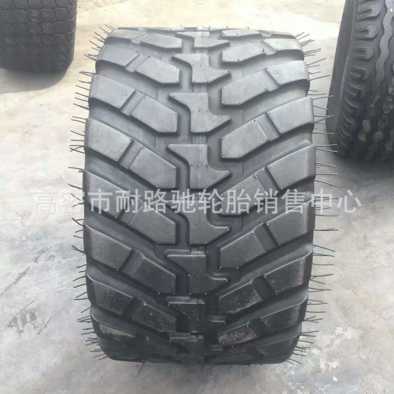 宽体钢丝真空轮胎560/60R22.5 570/60R22.5 560/45R22.5配钢圈