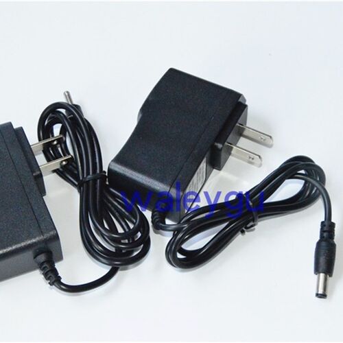 Small sun 小太阳 强光手电筒 F661T F662T T111 充电器 线 包邮