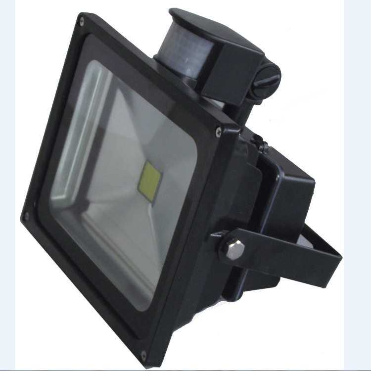 深圳厂家,供应红外人体感应投光灯10W-50W ip65 10W,专业照明
