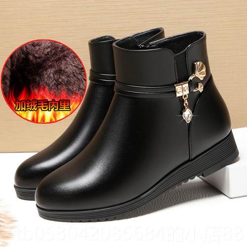 正品妈妈鞋鞋棉鞋粗跟女棉皮底鞋真皮软中跟短靴防滑中老年女单靴