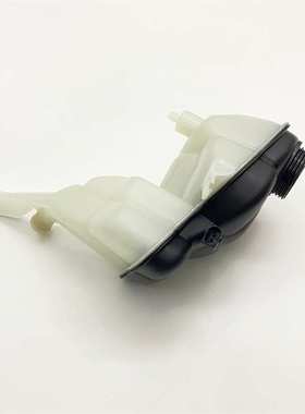 STZT 2215000649 膨胀水箱付水壶适用于奔驰W176 W246 X156 X117