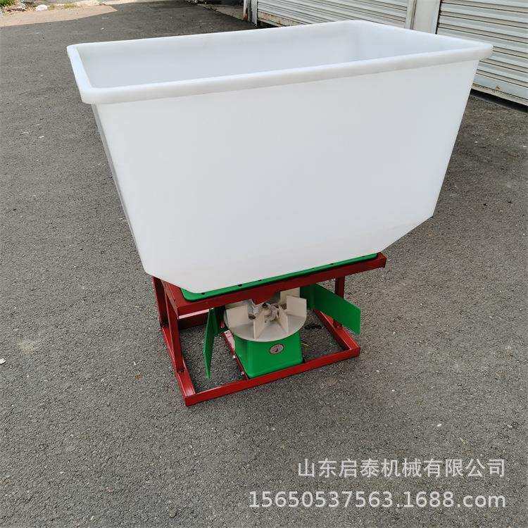 启泰农用三轮挂电动施肥器 小四轮前置撒肥机 12V48V60V扬肥机