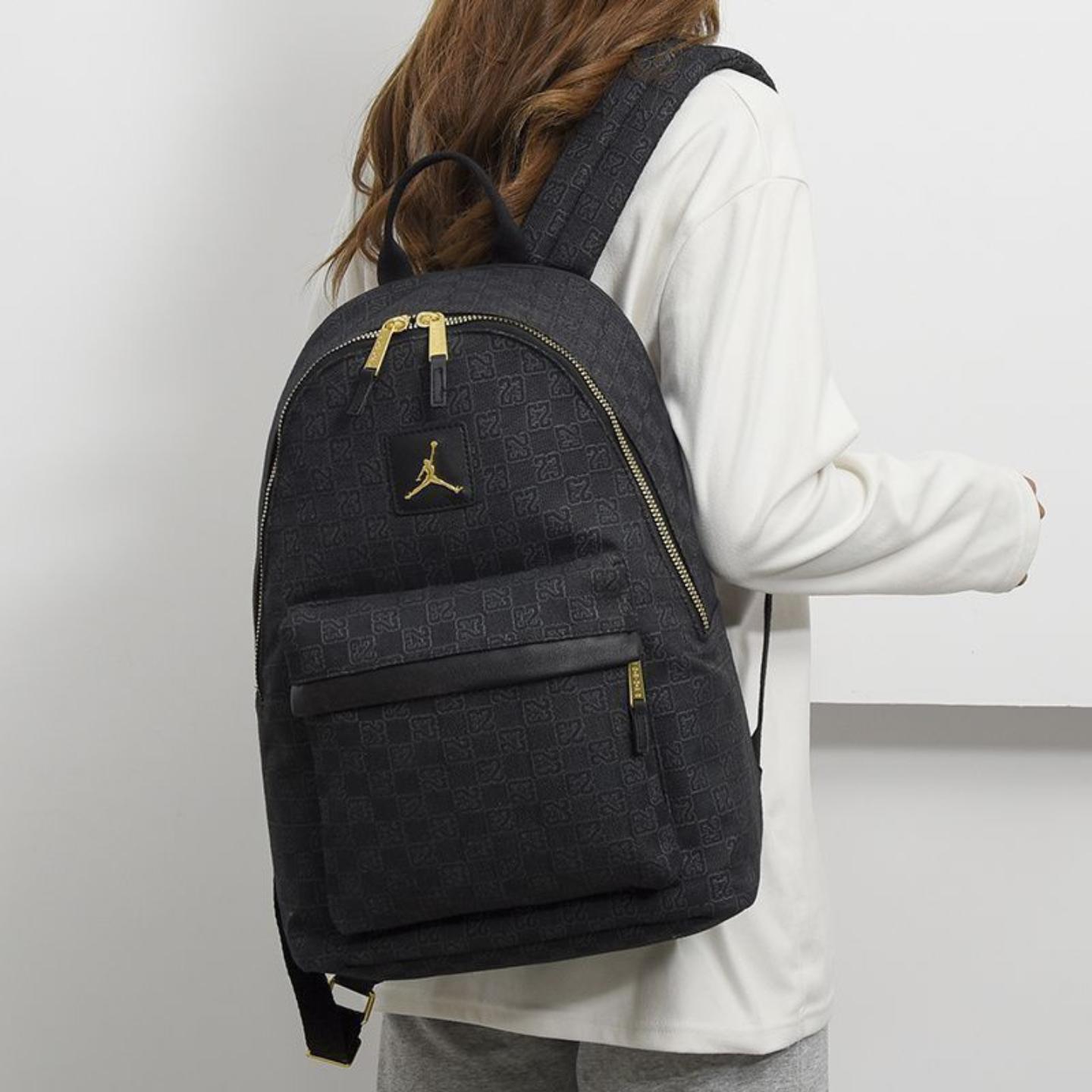 AJ新款飞人棋盘格背包大容量双肩包休闲旅行包男女学生背包