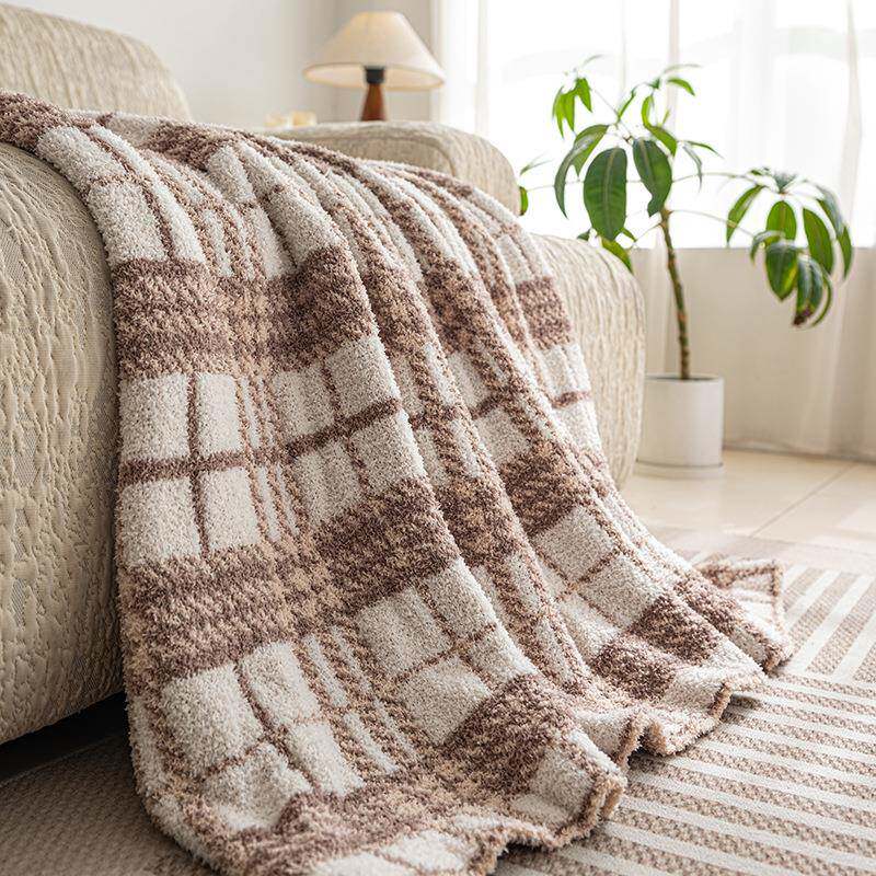 风格子英伦室半边绒毯办公室午格子半边睡盖毯四季通用沙发卧休子