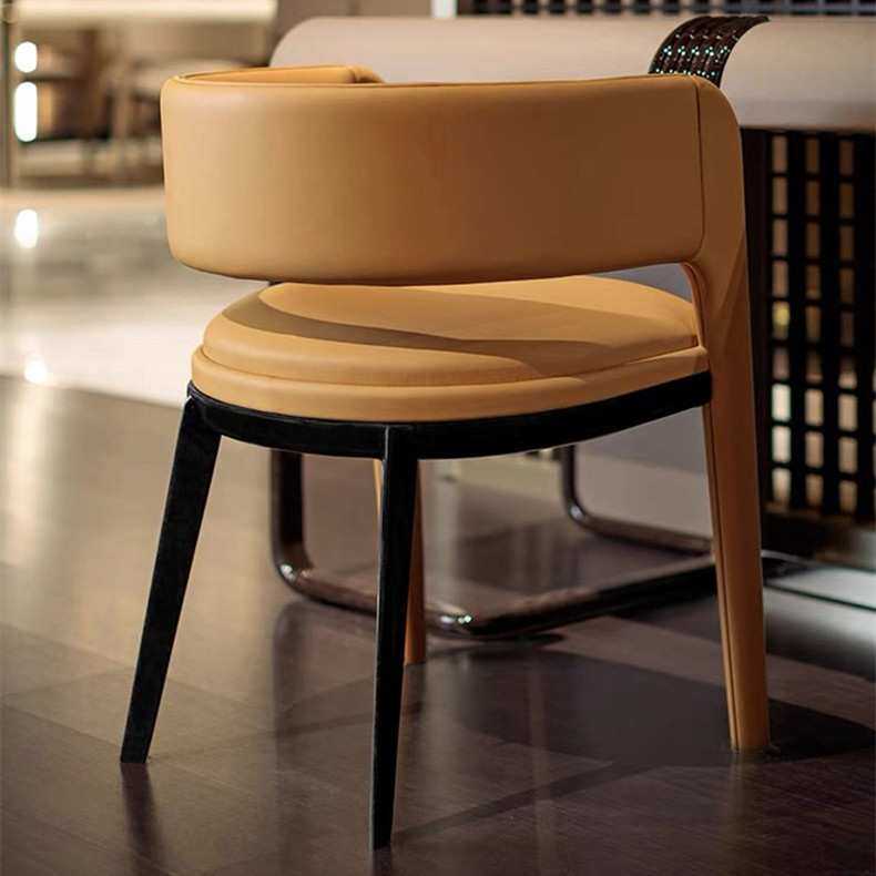 意大利餐椅设计师餐厅家用意式极简实木酒店民宿休闲书桌洽谈椅子