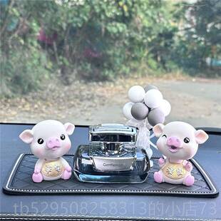 高档汽香水座摆汽车内香薰精油车上清淡香氛车持久汽车用品除味男