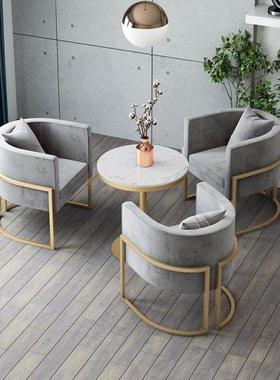 不EUJ钢一锈体轻餐奢洽谈桌椅组合人不双锈钢岩板桌接待小圆桌椅