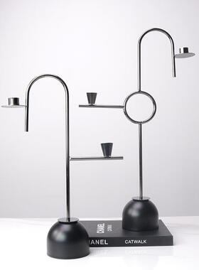 现轻UPF代奢黑金色属N型条线蜡烛烛台样板间客厅餐桌桌面摆设装饰