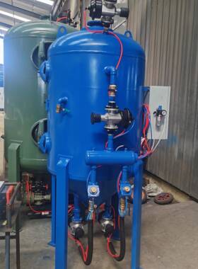 钢式管喷砂除锈设备喷砂罐诚除锈放OXS泰翻新开喷砂机