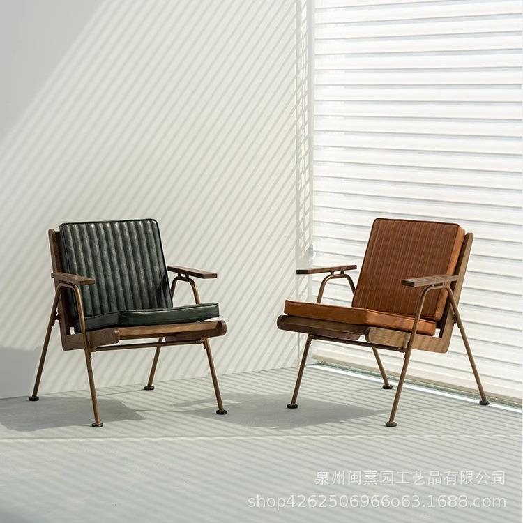 北欧创意loft休闲实木创意接待沙发椅中古风咖啡酒吧单人椅子沙发