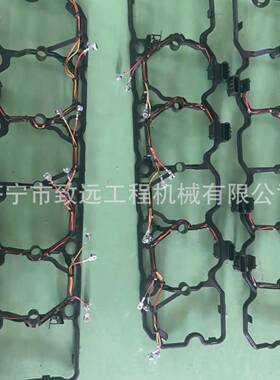 C200-8PC220-8PC300P-83发动机6D07各品牌机缸盖垫片，6754-11-18