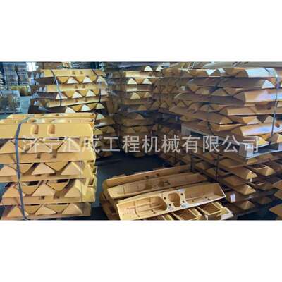 山推推土机配件DH17湿地履带板8203-MA-004110山推履带链板