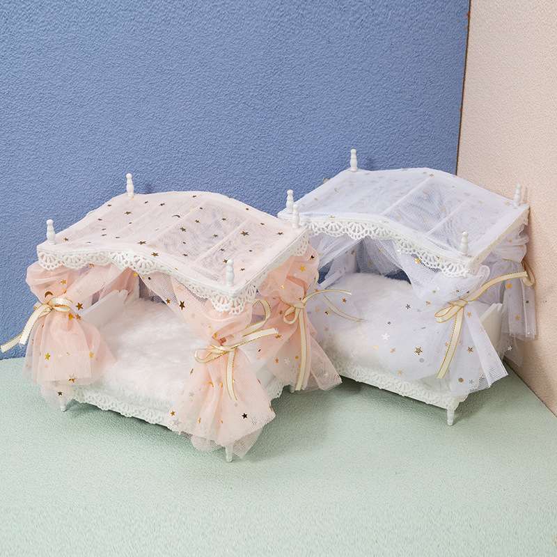 1:12娃娃屋配件dollhouse木质迷你家居卧室梦幻星月网纱公主床