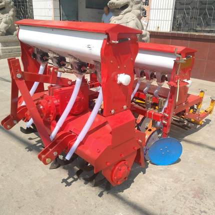 小麦播种机旋耕播种一体机小麦播种施肥一体机
