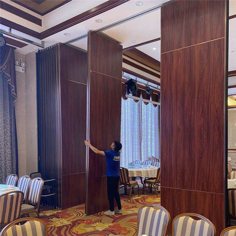 定制全电动活动隔断移动隔断门酒店隔断超高型电动活动屏风