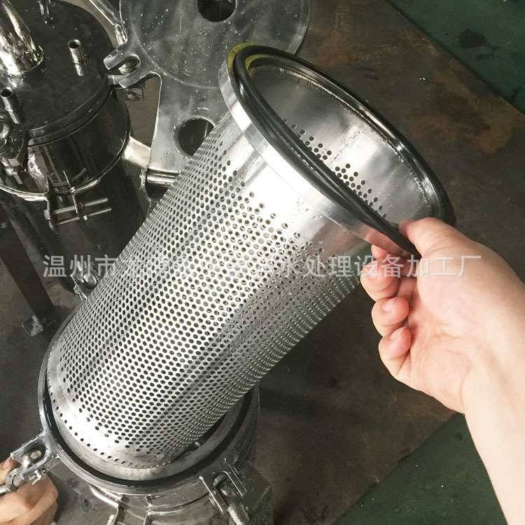 厂家供应顶入式龟背平盖耐高压可调高度支脚不锈钢1号袋式过滤器