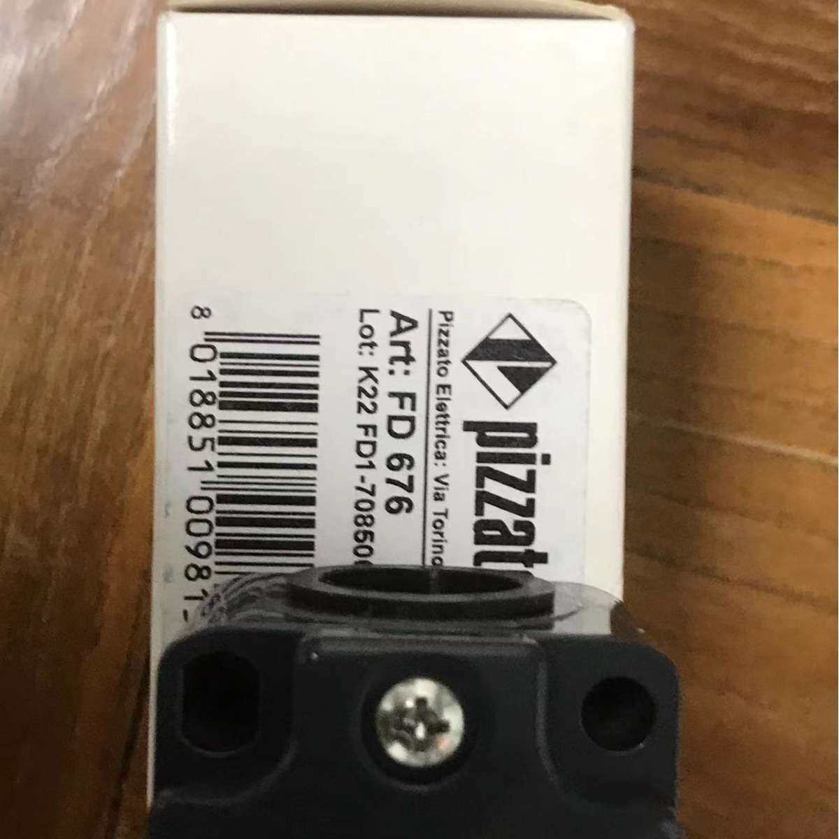 优势供应原装Pizzato皮扎托拉绳开关系列FD2093 FD1878现货