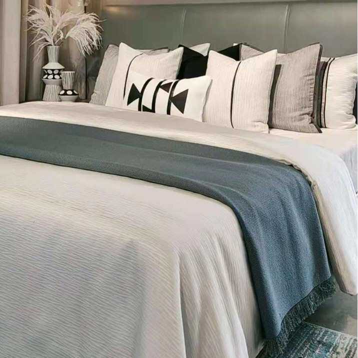 新款搭巾轻奢现代床品样板房间软装公司家具店摆场床品多件套可定