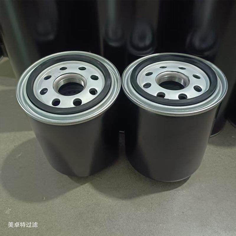 厂家供应空压机通用机油滤芯WD1374泵车发电机组滤清器螺杆机油滤