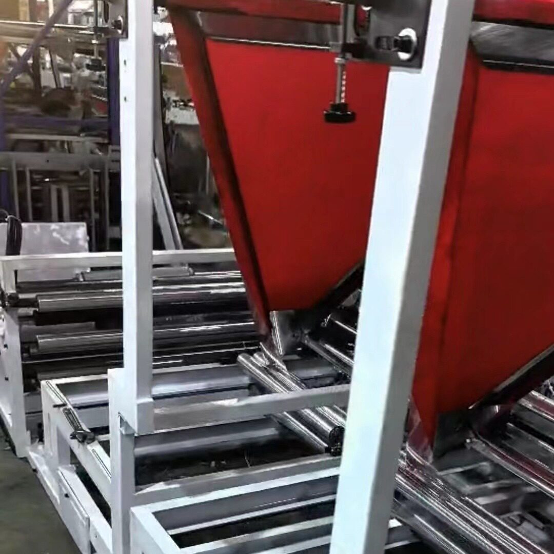 pe快递袋制袋机，断胶功能喷胶制袋一体机，双通道喷胶制袋一体机