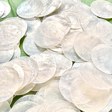 婚庆道具云母片天然贝壳圆片薄片婚礼装饰用品贝母片珠帘风铃珠串