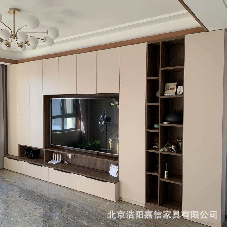 北京厂家全屋定 制爱格肤感门板 万华禾香板柜体极简风格电视墙柜