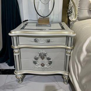 美式奢华靠墙床头柜实木简约收纳柜家用卧室床边柜雕花整装储物柜