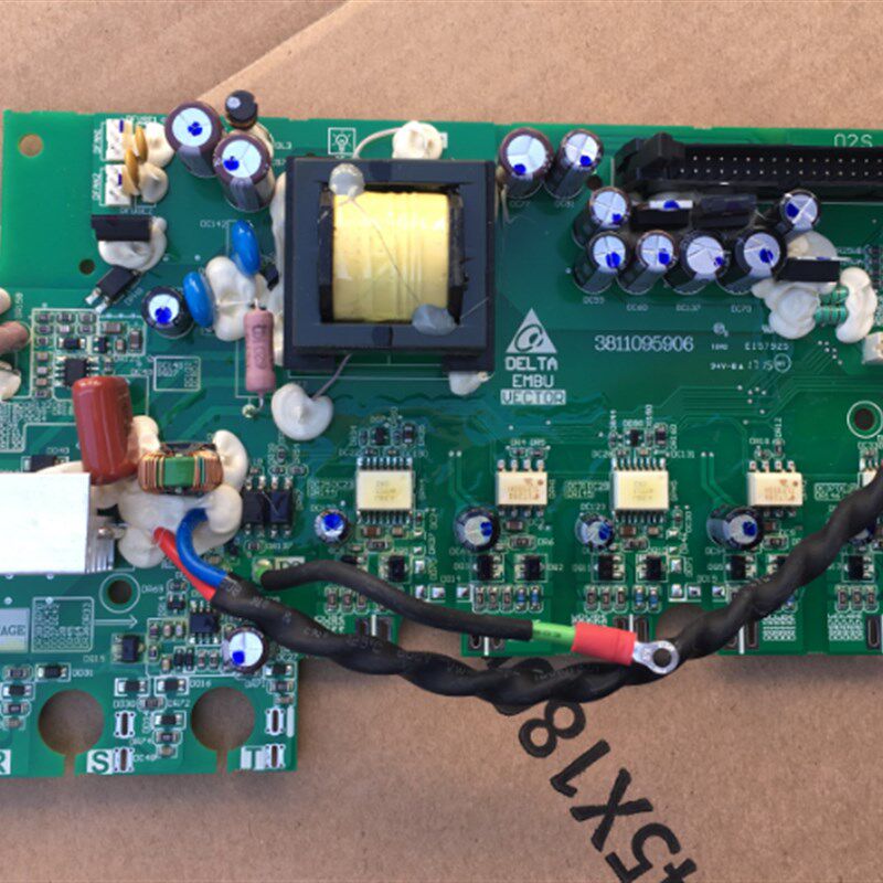 3811095906台达变频器VFD-系11-15-18.5-22kw电源板驱动板触发板