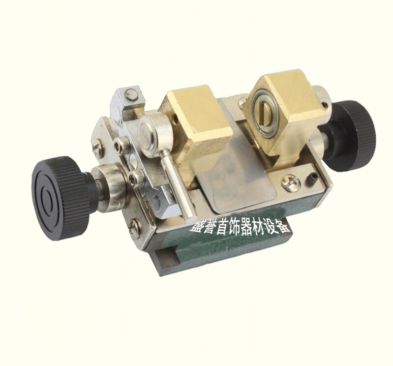 珍珠打孔机专用铜夹头塑料夹具 佛珠文玩钻眼机工具配件桶珠圆珠