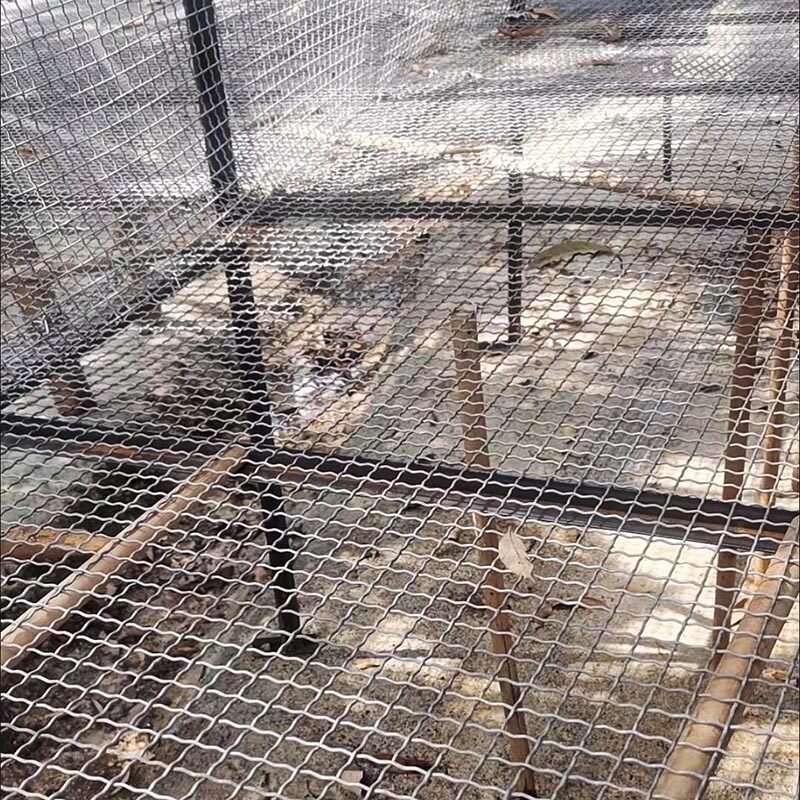羊床漏粪网 热丝锌钢镀漏猪床羊床网粪钢丝网养殖钢丝围栏网
