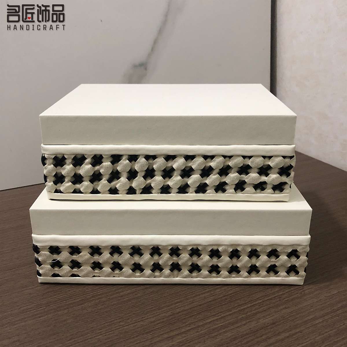 新中式手工编织皮革装饰盒摆件轻奢工艺品女生首饰收纳桌面摆设