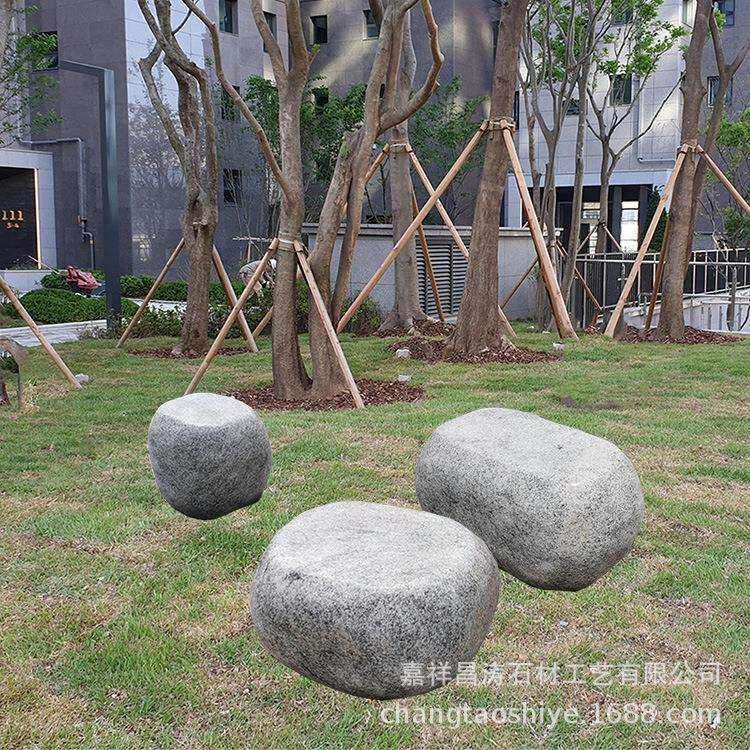 厂家定制花岗岩石座椅户外石坐凳公园景区休闲石桌石凳圆雕石摆件