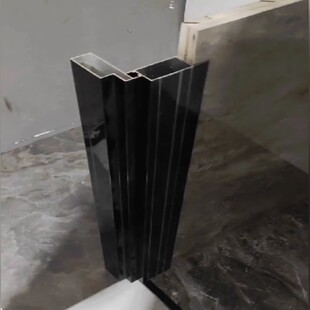 黑色二合一转角立柱砖夹整阴橱柜铝合金直角卡槽配件瓷砖体台灶角