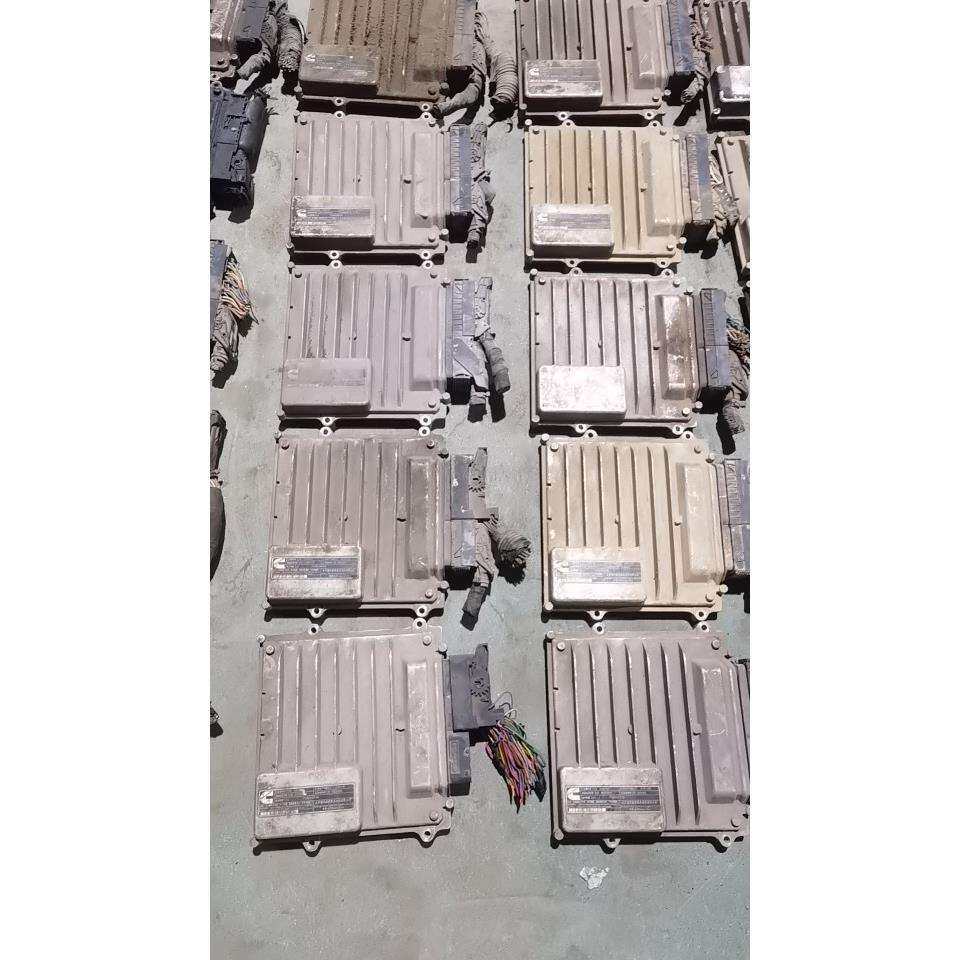 康明斯发动机控制模块电脑板 CM2880 5316787各种型号拆车件