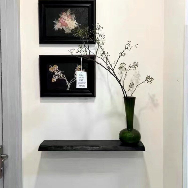 侘寂风原木墙壁一字隔板走廊玄关置物架炭化黑壁挂式背景层板书架